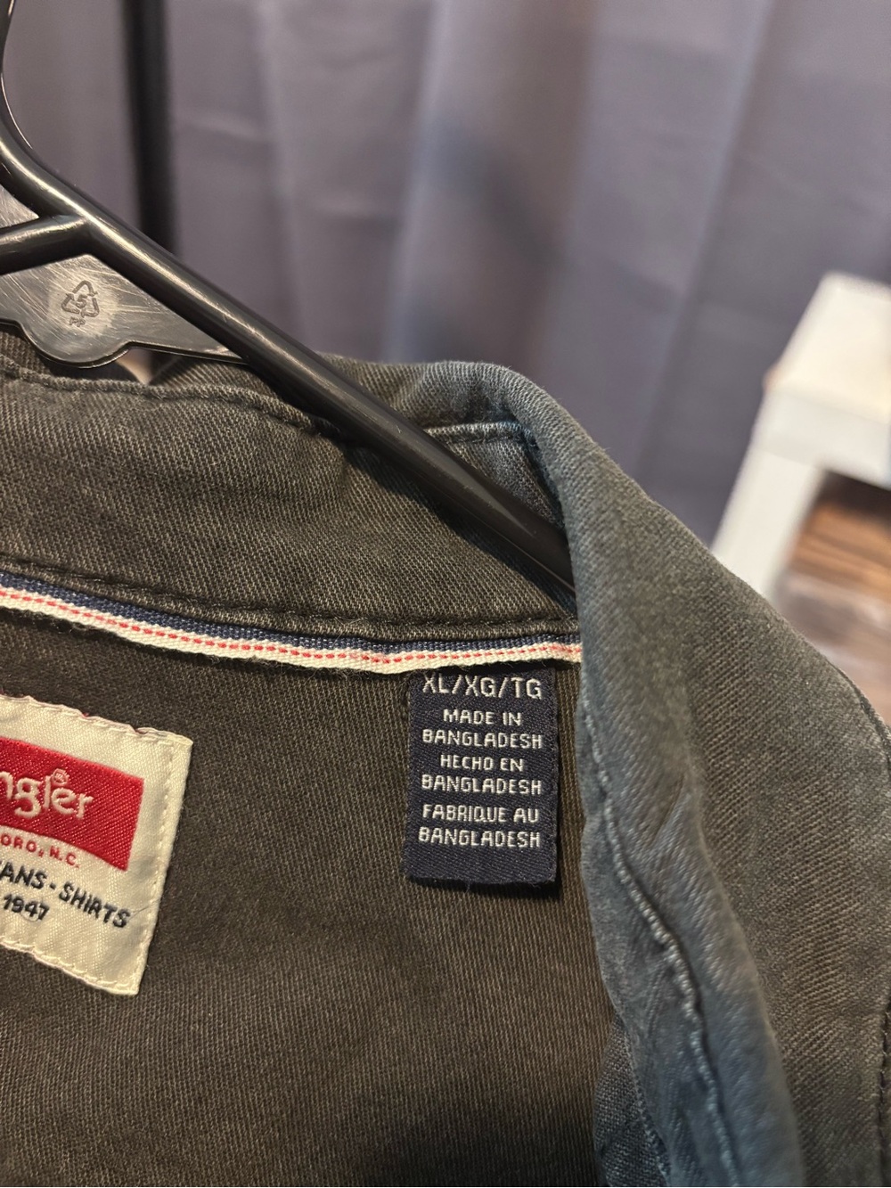 Wrangler Black Western Snap-Front Shirt Jacket - Picture 6 of 6